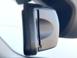 ●ETC車載器内蔵ルームミラー:お引き渡し時には再セットアップを実施後、お渡しいたします。マイレージ登録に関してもお気軽に担当営業までお尋ねください。
