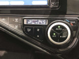 ★オートエアコン★お好みの温度に設定すれば、自動でその温度に調整してくれ、温度を維持してくれます。快適なドライブをするための重要な条件です。