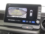 バックをするとき自動でリアの様子が映る『リアカメラ』付き! ナビ画面で確認しながらバックができますから安心ですね。でも、目視も大切ですよ!安全第一でお願いします!