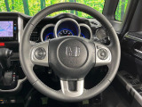 ステアリングも使用感が少なく、きれいな状態となっております♪