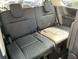 とても役に立つ広々3列目シート。普段は畳んでおいて荷物スペースにしても良いですね!