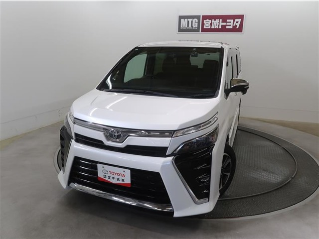 ヴォクシー 2.0 ZS 煌III 4WD 