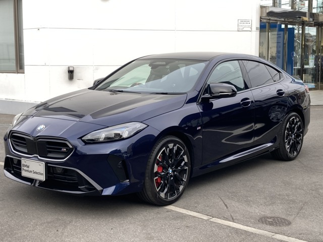 2シリーズグランクーペ M235 xドライブ 4WD 