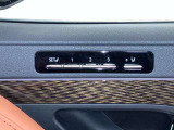 運転の操作性、快適性、など全ては、シートポジションから始まります。シートメモリーは、重要な機能です。