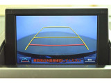バックガイドモニターで、後方を確認しながら安心して駐車することができます。運転初心者も熟練者も必須の機能ですよ!