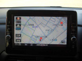 地デジチューナー内蔵の純正メモリーナビが装備されています。