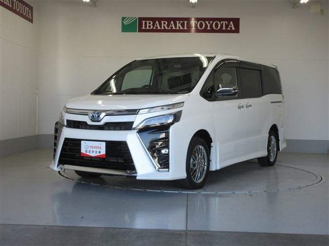 ヴォクシー 1.8 ハイブリッド ZS 煌III 