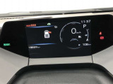 「メーターパネル」です。視認性に優れ、見やすい位置に配置がされています。