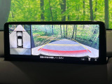 【360&deg;ビューモニター】専用のカメラにより、上から見下ろしたような視点で360度クルマの周囲を確認することができます☆死角部分も確認しやすく、狭い場所での切り返しや駐車もスムーズに行えます。