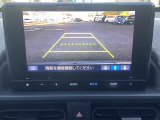 今では必需品にまでなっているバックカメラが装備されておりバック時に死角を減らしてくれます。