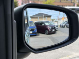 後側方衝突防止支援システムと後側方車両検知警報が付いています!車両の後ろ側方の死角に車が居る場合にドアミラーのランプが点灯し、注意を促して補正してくれます!車線変更などのときにとても便利ですね!