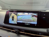 空から見下ろしているかのような視点で周囲を確認できるアラウンドビューモニター!