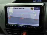 バックモニターが装備されていますので、後方視界もしっかり確保出来ます!車庫入れが苦手な方も安心のアイテム!!