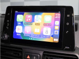 ■8インチ純正タッチ式スクリーン ■Apple CarPlay・Android Auto対応 ■Bluetooth ■USB入力端子 ■後席USB電源