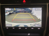 バックモニター付きで、車庫入れやバック時の後方確認をサポート。