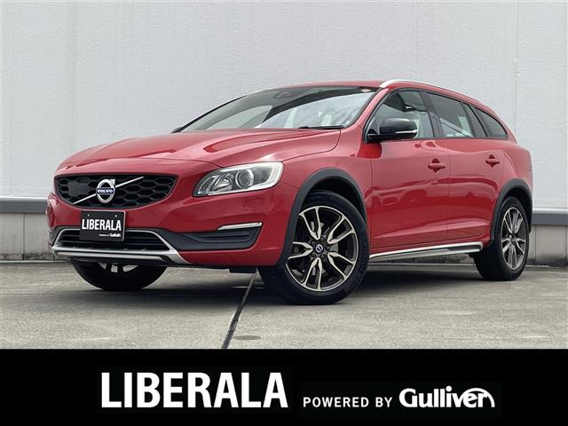 V60クロスカントリー D4 SE ディーゼル 4WD 本革シート