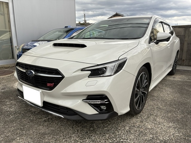 レヴォーグ 1.8 STI スポーツ EX 4WD 