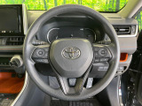 ステアリングも使用感が少なく、きれいな状態となっております♪