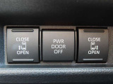 両側パワースライドドアです!
