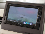 ◆バックカメラ◆リバースにするだけで映ります、後方の安全確認や、狭い駐車場での車庫入れ、雨の日や夜間など視界の悪い時に便利です!安全にバックする為には欠かせない装備です。