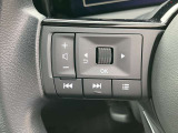 ステアリングスイッチ搭載!ハンドルひとつで手を離さなくても運転中視線をそらさなくても操作が出来て便利です