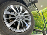 【純正14インチアルミホイール】外観にマッチした純正アルミホイールを装着しております。各種社外アルミホイールや、スタッドレスタイヤも取扱いしております。是非ご相談ください♪