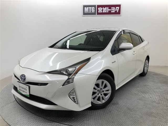 プリウス 1.8 S セーフティ プラス 