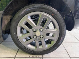 【純正15インチアルミホイール】外観にマッチした純正アルミホイールを装着しております。各種社外アルミホイールや、スタッドレスタイヤも取扱いしております。是非ご相談ください♪
