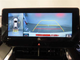 バック時の運転をサポートするバックガイドモニター&パノラミックビューモニター