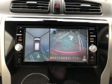 アラウンドビューモニターでバックオーライ♪ナビ画面とバックミラーのどちらかに投影します。