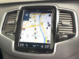 【9インチタッチスクリーン純正HDDナビ】「Apple Car Play」「Android Auto」対応のボルボ先進ナビゲーション「SENSUS」。最新地図データへ無料更新してお渡しします。