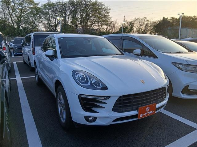 マカン S PDK 4WD 後期型 ポルセン整備歴13回!