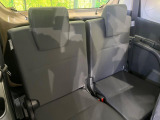 3列目シートはもちろん状態良好☆大人でもゆったりと座って頂けますので、大人数でのお出かけもラクラクです♪ご家族で、気の知れた仲間で、ドライブに行くのが楽しみですね♪