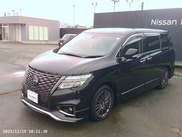 日産 エルグランド 