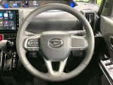 ステアリングも使用感が少なく、きれいな状態となっております♪