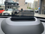 ヘッドアップディスプレオ装備しております
