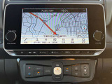 ★メモリーナビはタッチパネル式で簡単操作。TVもフルセグですので映像もとっても綺麗です。お好きな音楽を聞きながらドライブをお楽しみ下さい。