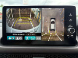 リアカメラは広角機能もついておりますので、幅広く確認もできます!また、まるで上から見たようなマルチビューシステムもついておりますので、運転に自信がない方でも楽々です!