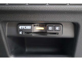 ETC車載器付ですので高速道路の料金所もスムーズに通行できます。