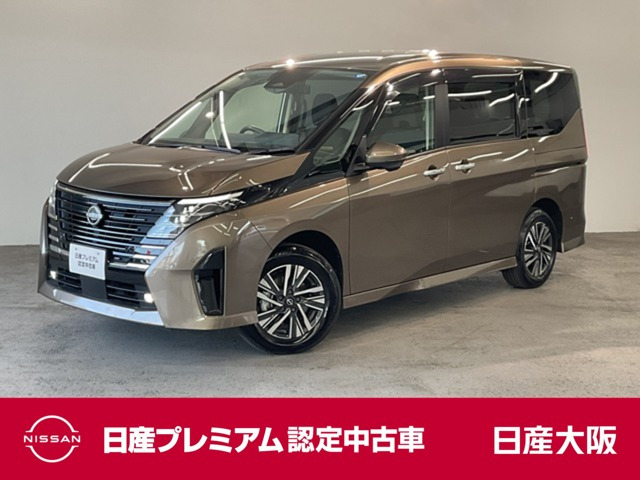 セレナ 1.4 e-4ORCE ハイウェイスターV 4WD 