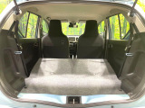 普段のお買い物や通勤、送迎等に十分な荷室スペースを確保しております。セカンドシートを倒すと、大きな荷物の積載も可能です♪