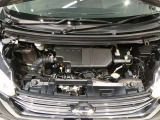「まるまるクリン」によりエンジンルームもキレイに仕上げてあります。もちろん整備も済みですのでご安心してお乗りいただけます。