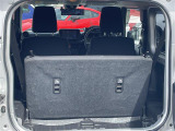 【トランク】積み込みやすくて、たっぷり積める荷室です。シートアレンジできるものは、乗車人数と荷物の量や大きさによってシートを動かすことができるので、より快適なドライブが可能です!