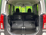 普段のお買い物や通勤、送迎等に十分な荷室スペースを確保しております。セカンドシートを倒すと、大きな荷物の積載も可能です♪