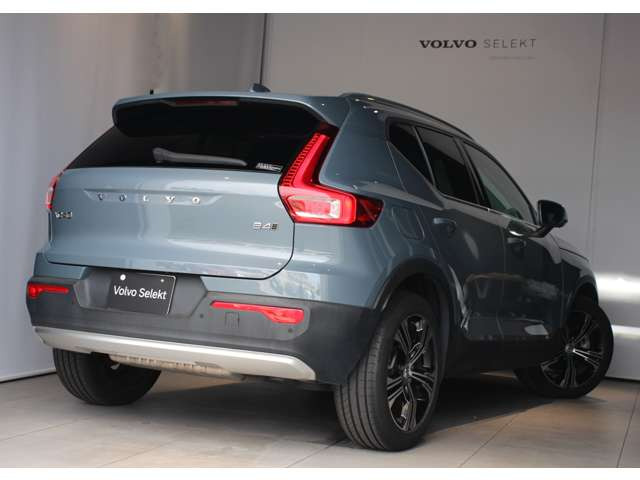 ボルボ XC40 B4 AWD インスクリプション 4WD の中古車詳細 (47,000km
