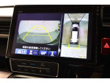 純正のマルチビューカメラが装備されています!上から見下ろしたような視界のカメラが駐車をサポートします!