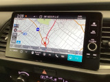 アップルカープレイ、アンドロイドオート対応純正ナビ搭載です。知らない道も安心ですね!