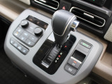 インパネシフト採用!限られた空間を有効に利用、もちろん操作性もあります!
