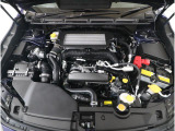 ■スバルと言えば水平対向エンジン。車体の低い位置に搭載されているので、万一の衝突時には、エンジンルームの下へ潜り込み、室内の乗員の被害軽減に貢献致します。