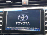 【メーカー純正ナビ】インテリアに溶け込むスタイリッシュな「専用設計」メーカーナビを装備♪視認性や操作性など基本性能にも優れ、より上質なカーライフをお楽しみいただけます。